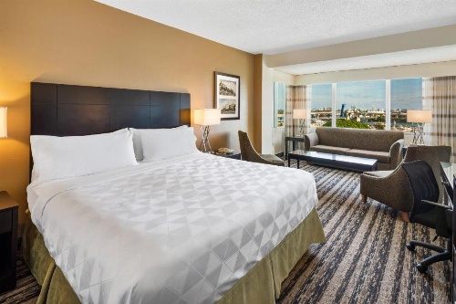 Holiday Inn Hotel Port of Miami-Downtown image 33